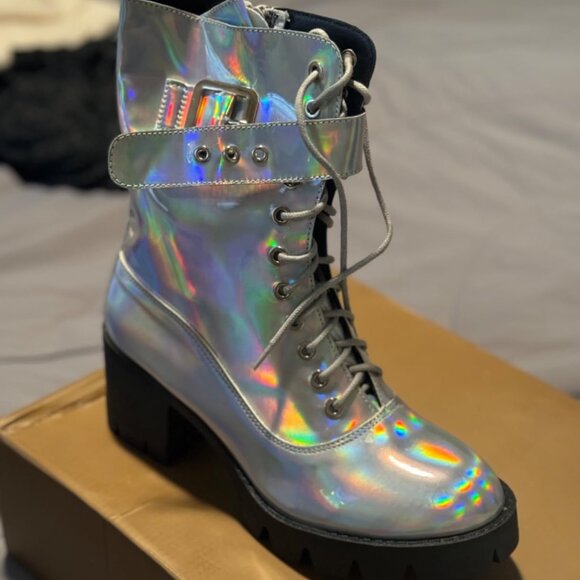 Lace Up Round Toe Chunky Heel Combat Platform Boots - Picture 2 of 10